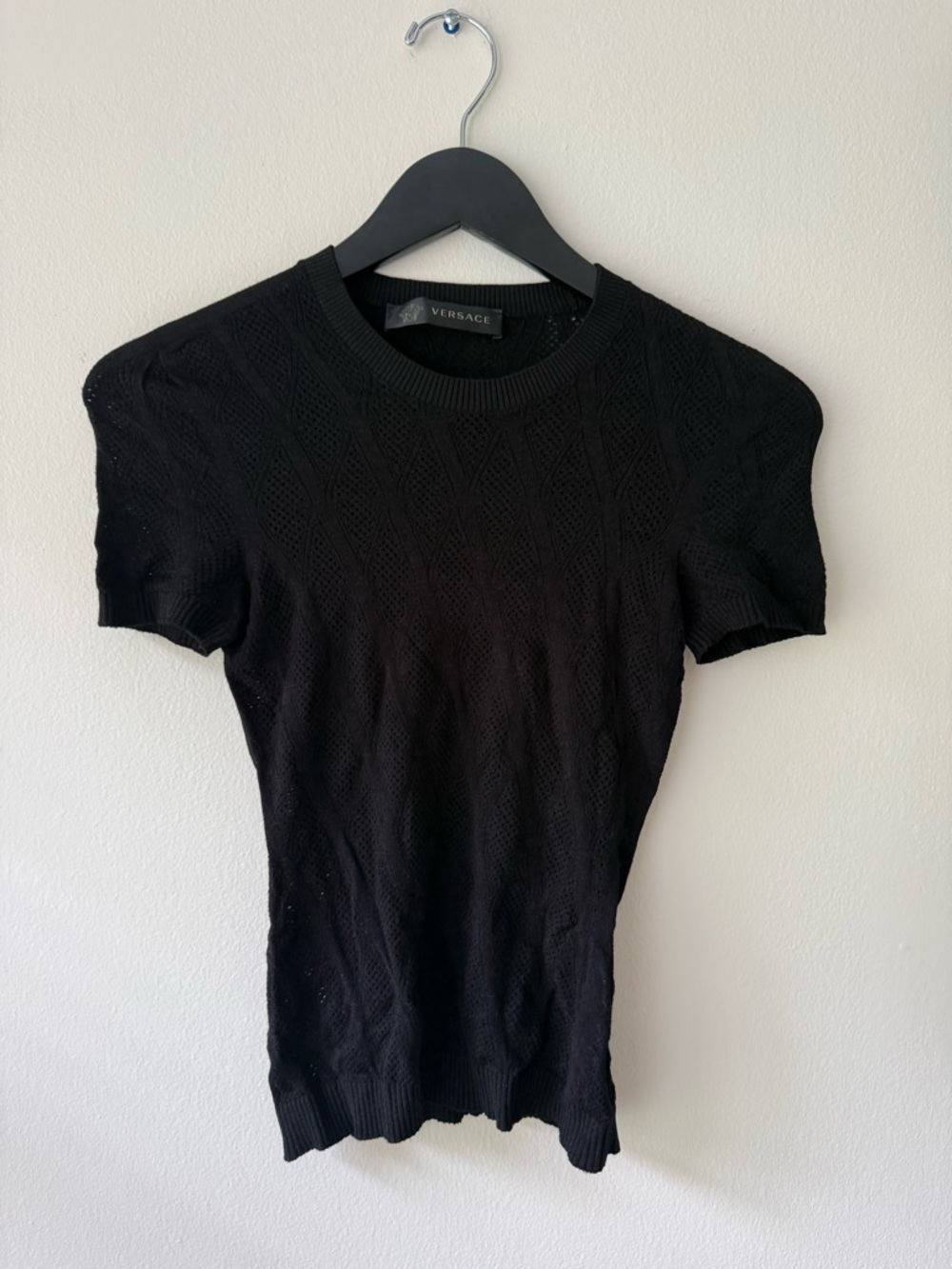 Versace Black Jacquard Stretch Viscose Fitted Knit T-Shirt. Size 38 Italian
